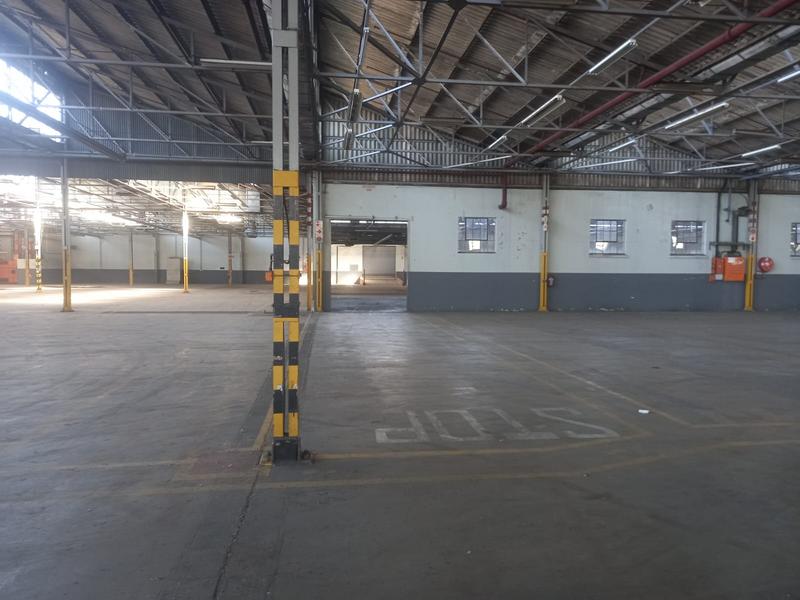 To Let commercial Property for Rent in North End Eastern Cape